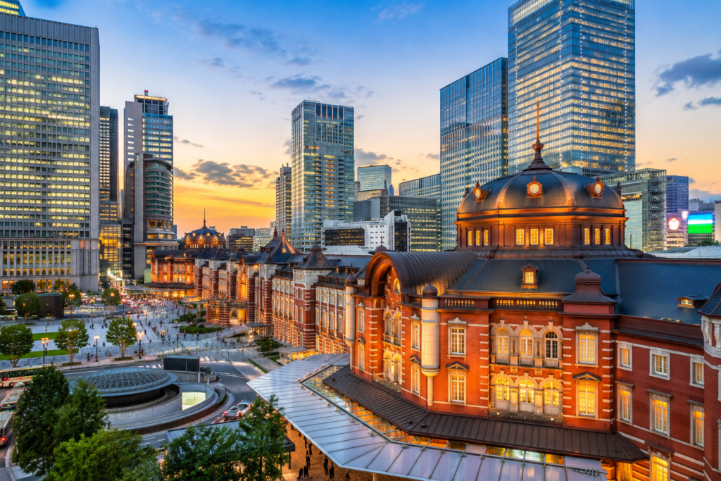 Tokyo Station and Marunouchi skyline in Tokyo